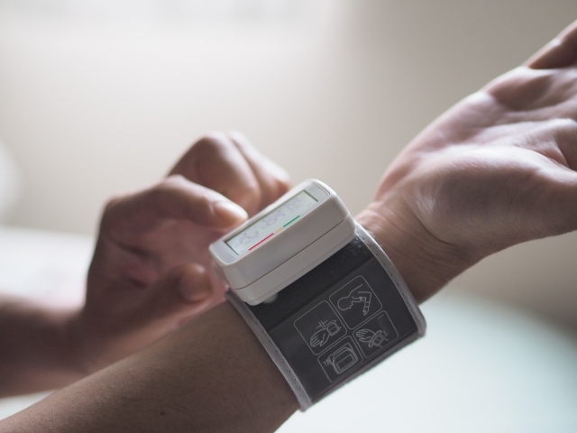 若年生高血圧の症状